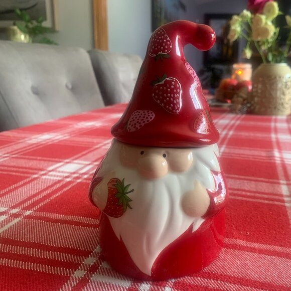 None Other - Strawberry  Rhubarb Gelato gnome candle
